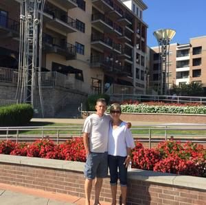 Meet your Posher, Bernell